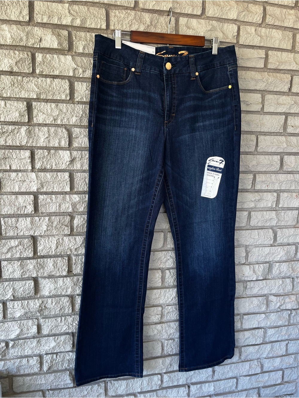NWT Seven7 Darkwash Slim Tummy Control Bootcut Jeans Size 16